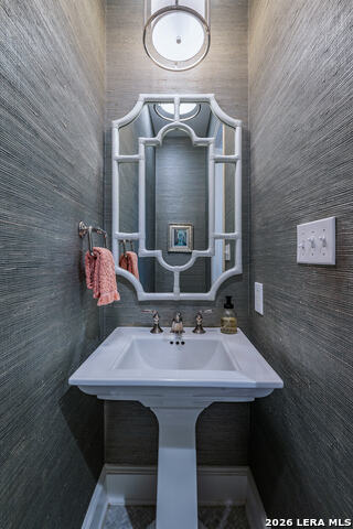 Listing photo id 19 for 15906 Nw Military Hwy