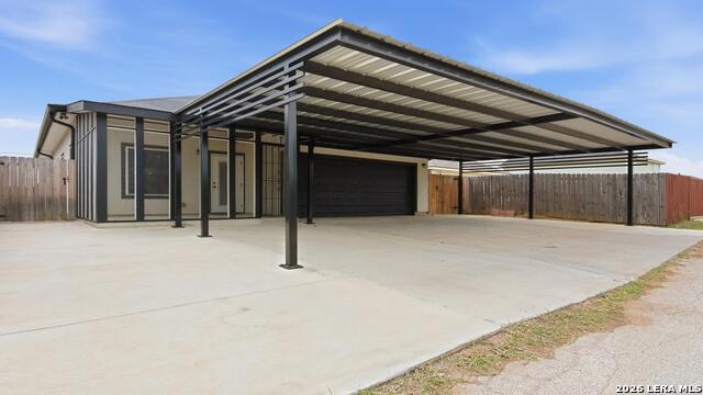 Image 2 of 34 For 728 Crestview