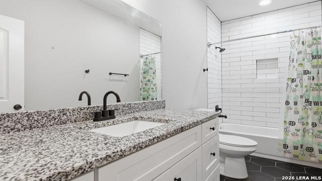 Image 24 of 34 For 728 Crestview