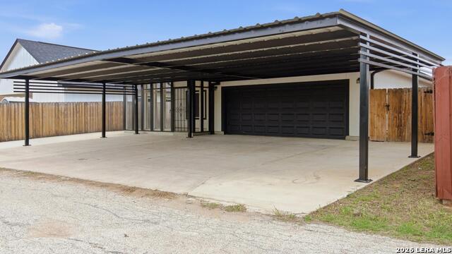 Image 3 of 34 For 728 Crestview