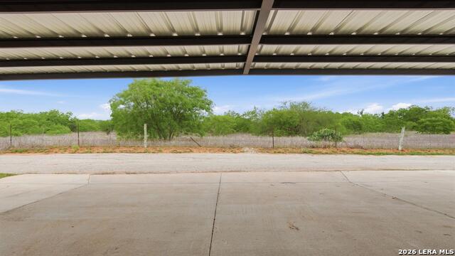 Image 4 of 34 For 728 Crestview