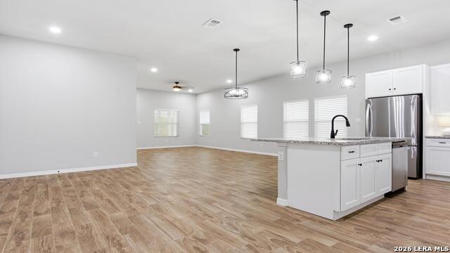 Image 9 of 34 For 728 Crestview