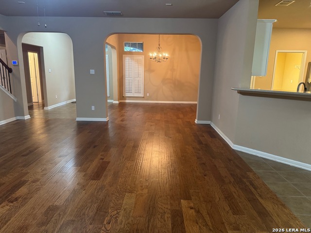 Image 10 of 42 For 222 Royal Troon