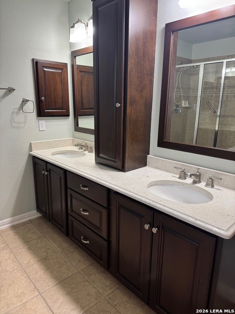 Image 25 of 42 For 222 Royal Troon