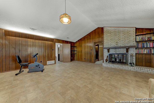 Image 28 of 40 For Tbd Brisco  