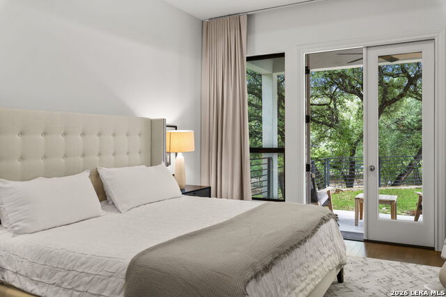 Image 21 of 47 For 9835 Midsomer Pl