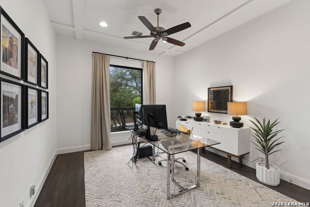 Image 29 of 47 For 9835 Midsomer Pl