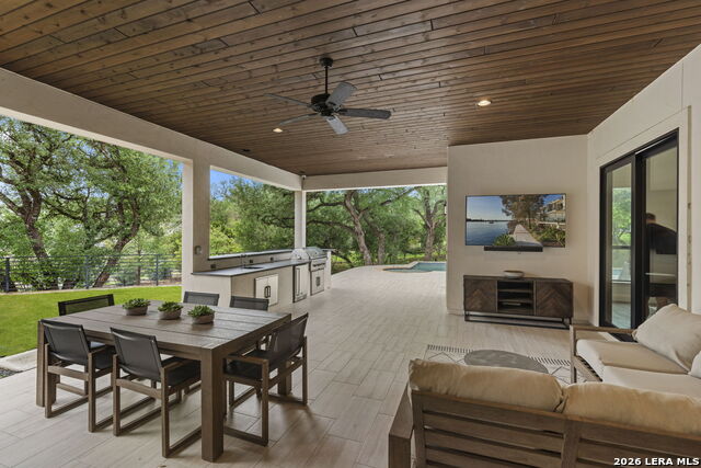 Image 36 of 47 For 9835 Midsomer Pl