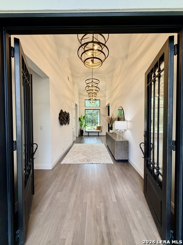 Image 4 of 47 For 9835 Midsomer Pl