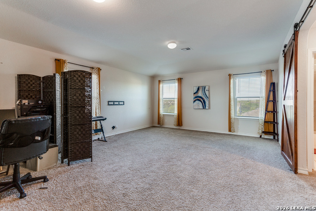 Image 18 of 33 For 268 Cuban Emerald