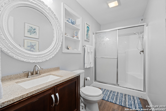 Image 11 of 61 For 2001-2003 S Doughty