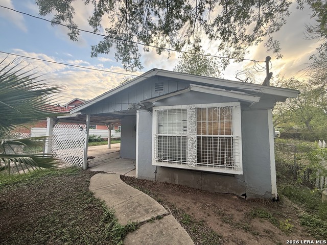 Image 16 of 16 For 1109 Allende