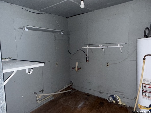 Image 6 of 16 For 1109 Allende