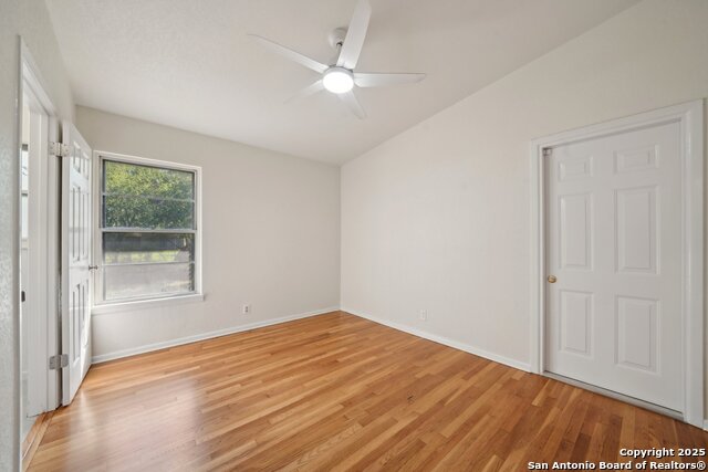 Image 5 of 25 For 407 Haverford Dr