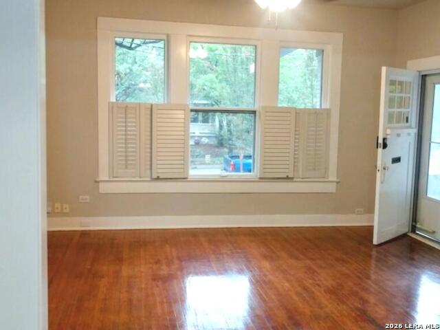 Image 16 of 21 For 338 Queen Anne