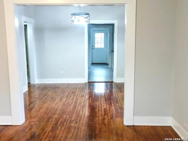 Image 17 of 21 For 338 Queen Anne