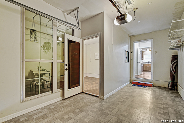 Listing photo id 25 for 3115 Arkansas Oak