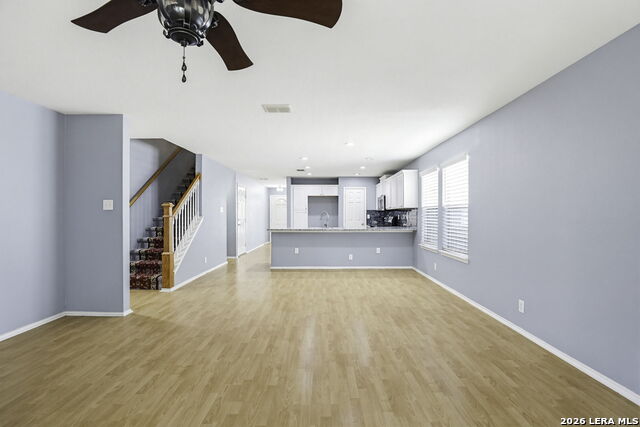 Image 11 of 26 For 2710 Middleground