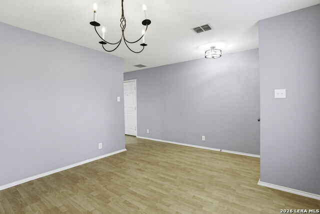 Image 13 of 26 For 2710 Middleground