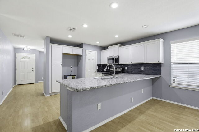 Image 5 of 26 For 2710 Middleground