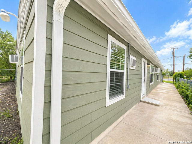 Image 10 of 24 For 7810 Somerset