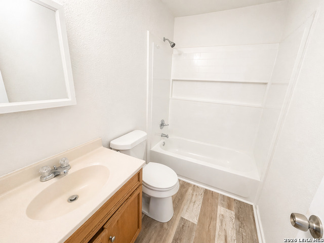 Image 17 of 24 For 7810 Somerset