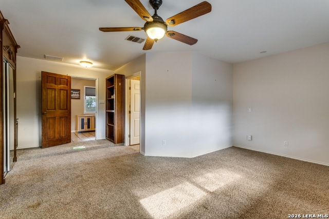 Image 12 of 30 For 212 Kendall Oaks Dr