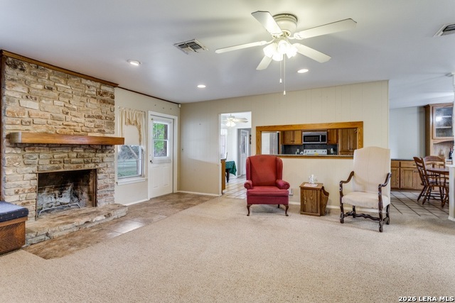 Image 5 of 30 For 212 Kendall Oaks Dr