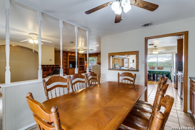 Image 7 of 30 For 212 Kendall Oaks Dr