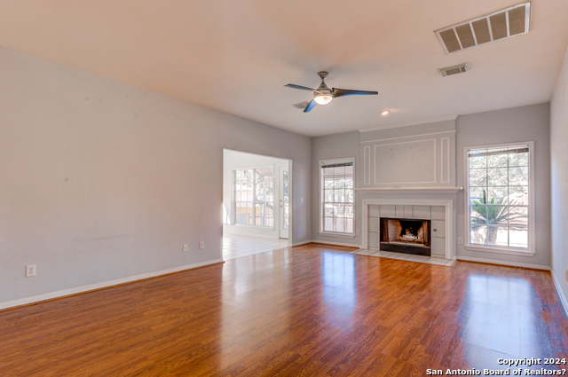 Image 21 of 50 For 8839 Goodwick Heights