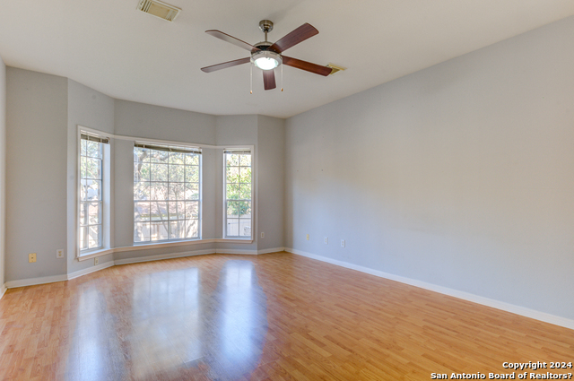 Image 26 of 50 For 8839 Goodwick Heights