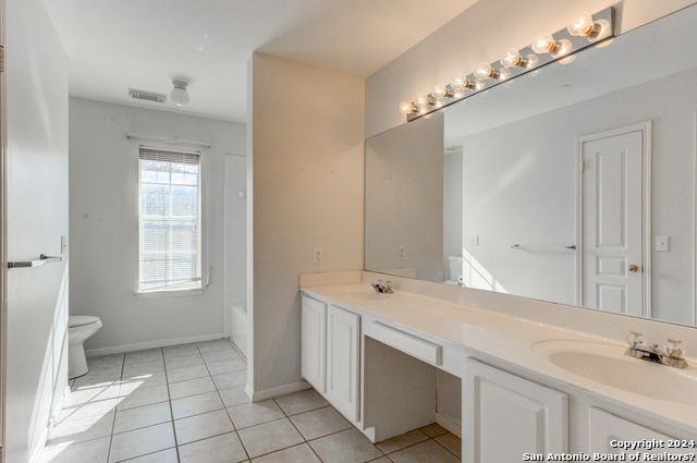 Image 29 of 50 For 8839 Goodwick Heights