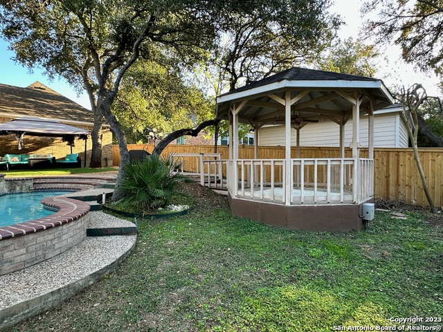 Image 5 of 50 For 8839 Goodwick Heights