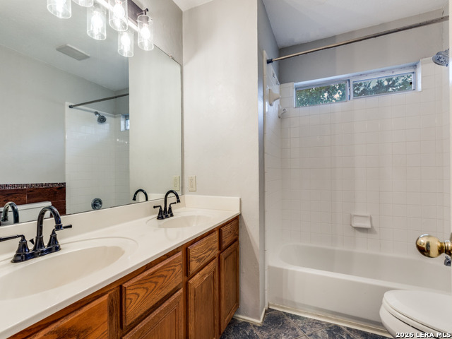 Image 11 of 12 For 13526 Barsan