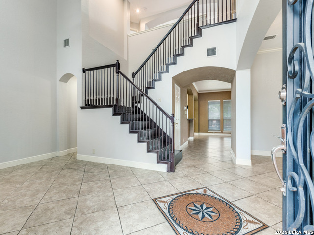 Image 2 of 12 For 13526 Barsan