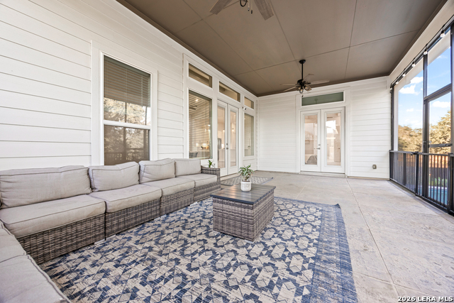 Listing photo id 41 for 571 Englewood Ln