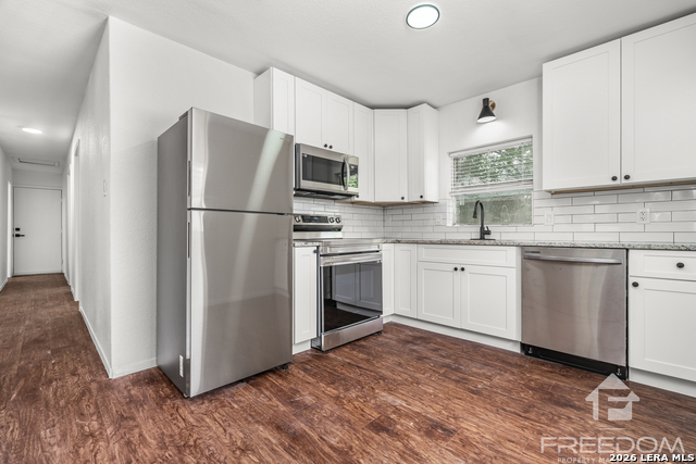 Image 11 of 26 For 1824 Katy St