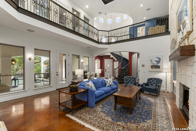 Image 8 of 46 For 3002 Elm Creek Pl