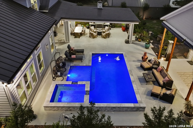 Image 69 of 77 For 2551 Lakeshore Dr