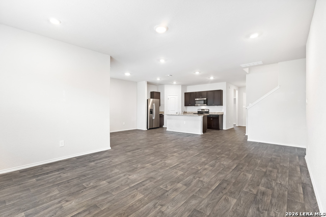 Image 10 of 33 For 840 Nodding Nixie