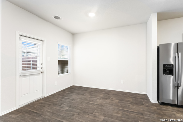 Image 8 of 33 For 840 Nodding Nixie