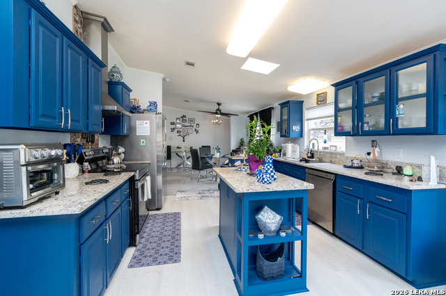 Image 31 of 63 For 190 Bailee Cir