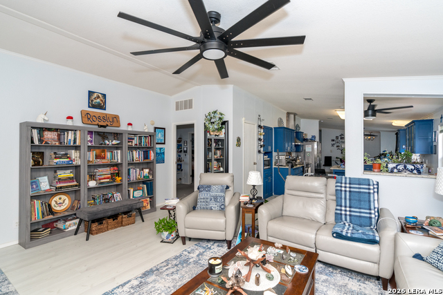 Image 38 of 63 For 190 Bailee Cir