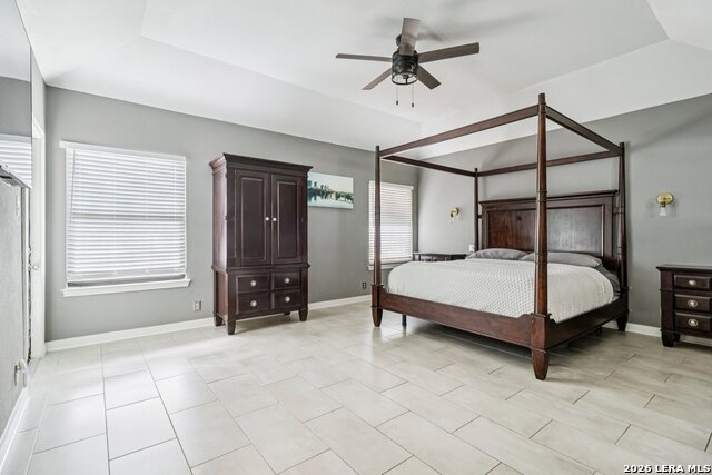 Image 22 of 30 For 15115 Oak Briar