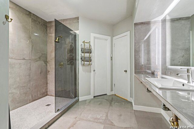 Image 25 of 30 For 15115 Oak Briar