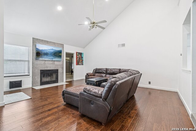 Image 5 of 30 For 15115 Oak Briar