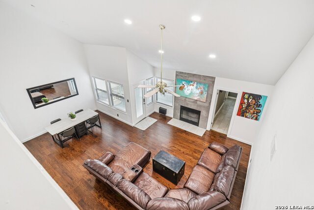 Image 7 of 30 For 15115 Oak Briar