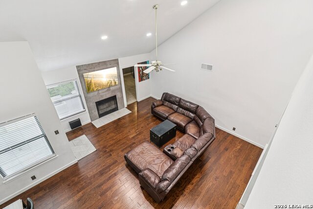 Image 8 of 30 For 15115 Oak Briar