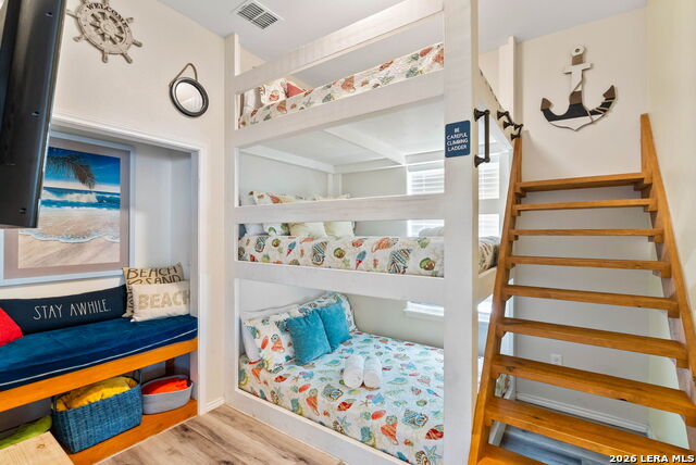 Image 7 of 20 For 107 Caledonia Dr