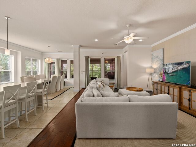 Image 10 of 40 For 18003 Resort View